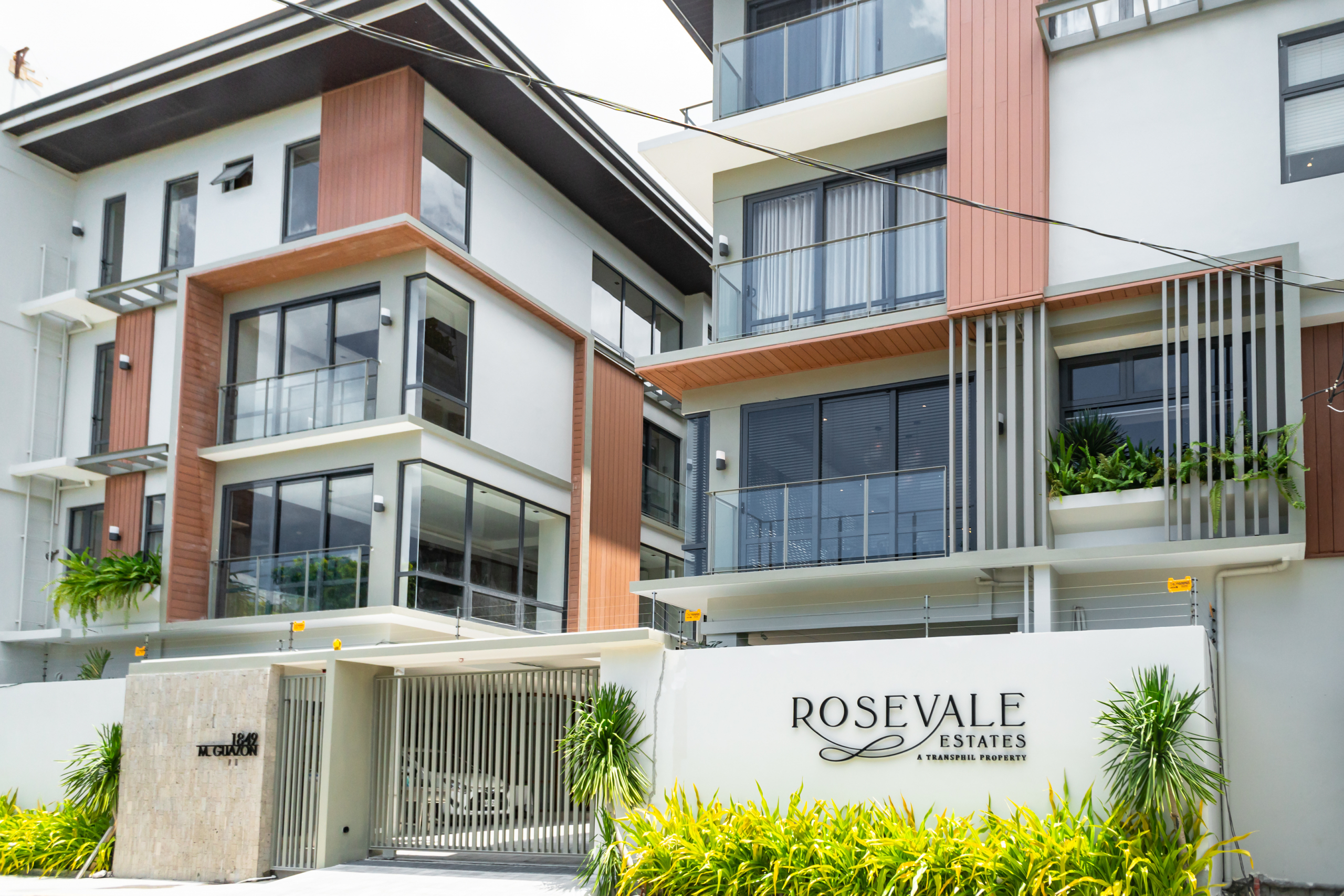 Rosevale Estates - Facade